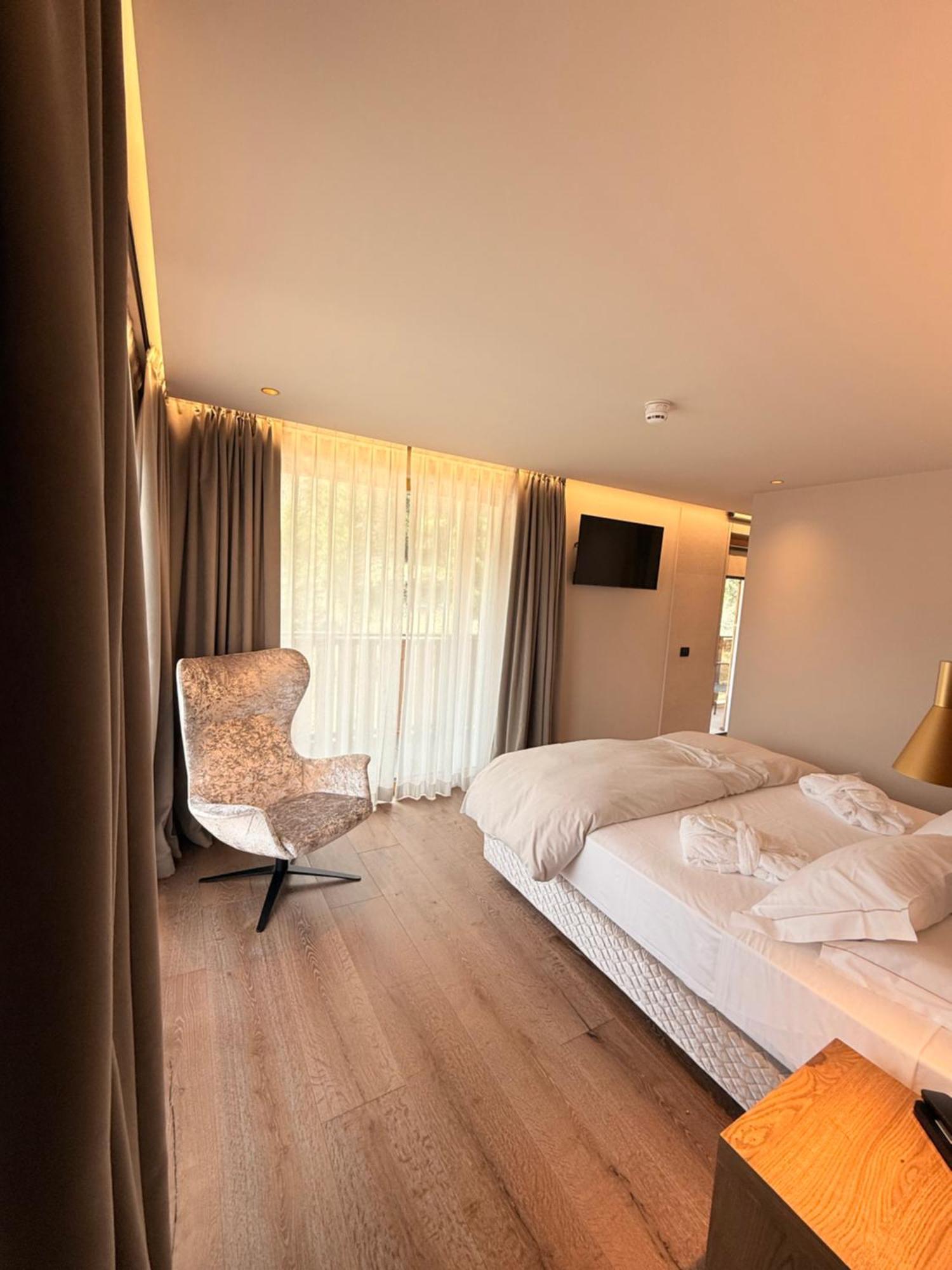 Hotel Lorenzetti Madonna Rum bild